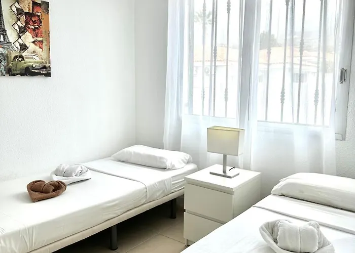 Duplex C6 Con Piscina Privada Callao Salvaje