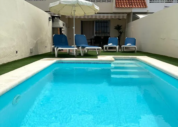 Duplex C6 Con Piscina Privada 别墅 *